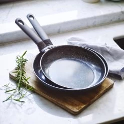 BK Universe Koekenpannenset Ø 24 Cm + Ø 28 Cm - Inductie - PFAS-vrij -Kookpannen Verkoopwinkel 1200x1200 213