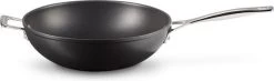 LE CREUSET - Les Forgees - Wokpan 30cm -Kookpannen Verkoopwinkel 1200x356 1