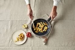 Demeyere Alu Cosi 3 Koekenpan - Ceraforce - 24 Cm - PTFE-vrij -Kookpannen Verkoopwinkel 1200x800 31