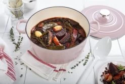 BK Bourgogne Braadpan Ø 24 Cm - Roze - Gietijzer - Inductie -Kookpannen Verkoopwinkel 1200x800 61