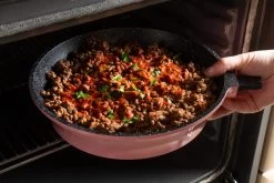 Royalty Line Inductie Pannenset - Luxe 14-delige Pannenset Marmeren Coating - Pannen Met Afneembare Handvaten - Oven-Ready - PFAS-Vrij - Voor Alle Warmtebronnen - Afneembare Koudgrepen - Antiaanbaklaag - Koekenpan Met Glazen Deksels - Roze 15 Royalty Line Inductie Pannenset - Luxe 14-delige Pannenset Marmeren Coating - Pannen Met Afneembare Handvaten - Oven-Ready - PFAS-Vrij - Voor Alle Warmtebronnen - Afneembare Koudgrepen - Antiaanbaklaag - Koekenpan Met Glazen Deksels - Roze -Kookpannen Verkoopwinkel 1200x800 70