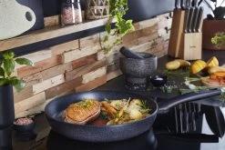 Tefal Black Stone Koekenpannenset - Ø 24/28 Cm -Kookpannen Verkoopwinkel 1200x801 3