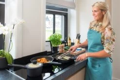 Sola Braadpan Fair Cooking - Ø 28 Cm - Zwart/wit - Aluminium - Antiaanbaklaag 14 Sola Braadpan Fair Cooking - Ø 28 Cm - Zwart/wit - Aluminium - Antiaanbaklaag -Kookpannen Verkoopwinkel 1200x801 9