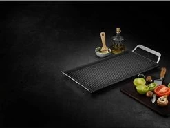 AEG MASTERY COLLECTION Plancha A9HL33 - Grillplaat - Gegoten Aluminium - 22 X 43 Cm -Kookpannen Verkoopwinkel 1200x902 3