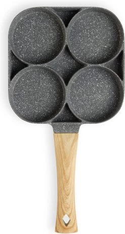 Magnani - Eierpan - 4 Bakplaten Van ⌀ 8 Cm - Voor Gas- En Elektrische Kookplaten - Aluminium - Houten Handvat - 38 X 18.7 X 2 Cm -Kookpannen Verkoopwinkel 643x1200 1