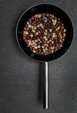 Combekk Koekenpan Ceramic Pro - Koekenpan - Anti-aanbak - Keramisch - Roestvrijstaal - 28cm -Kookpannen Verkoopwinkel 818x1200